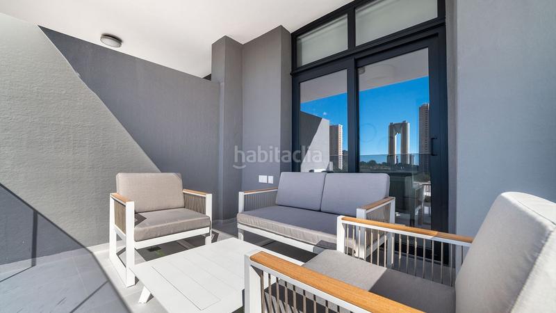 Foto d4ba2e2d-0653-44f3-b1f0-263aa43a66e1. Attico con piscina in Via Parque Benidorm