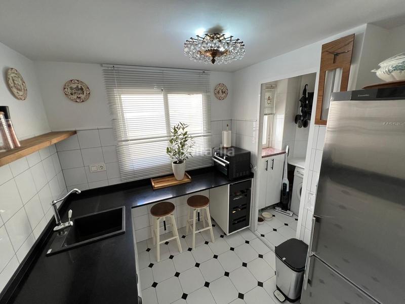 Foto c6bba21f-b262-4cb4-b481-34c0a7143160. Appartement dans Casco Antiguo - Puerto Benidorm