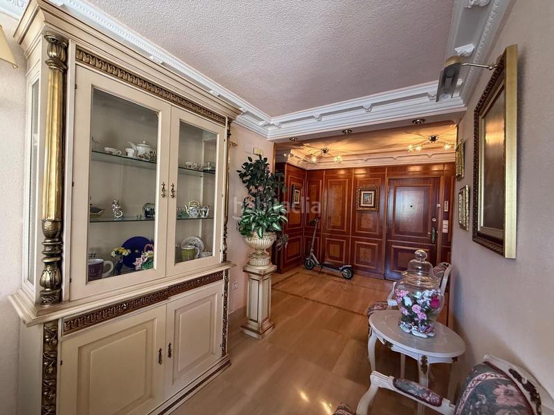 Foto d9be9577-fe3e-41b1-9131-e5f84585e996. Appartement mit pool in Playa Levante Benidorm