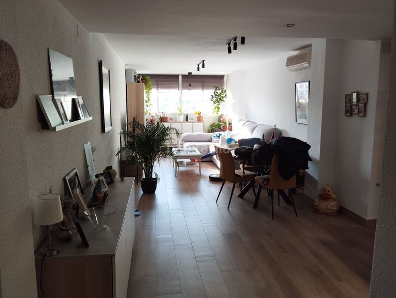 Foto 2f075b14-f55b-441f-a44f-c4592f4f062a. Apartament a Colonia Madrid Benidorm