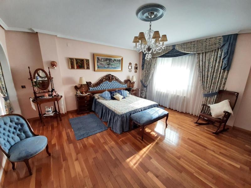 Foto c75a3d7f-0891-41db-a85c-bef10b2afe55. Casa con piscina in Sierra Helada Benidorm