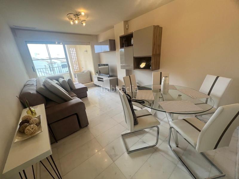 Foto 2c8b339e-9401-44ec-87b3-4a4d18aceafc. Appartement avec piscine dans Golf Bahía Finestrat