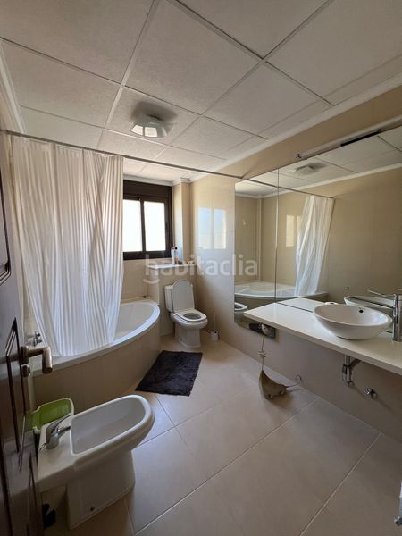 Foto b8b184fa-318e-4022-8e94-aedc93892231. Casa a Rojales