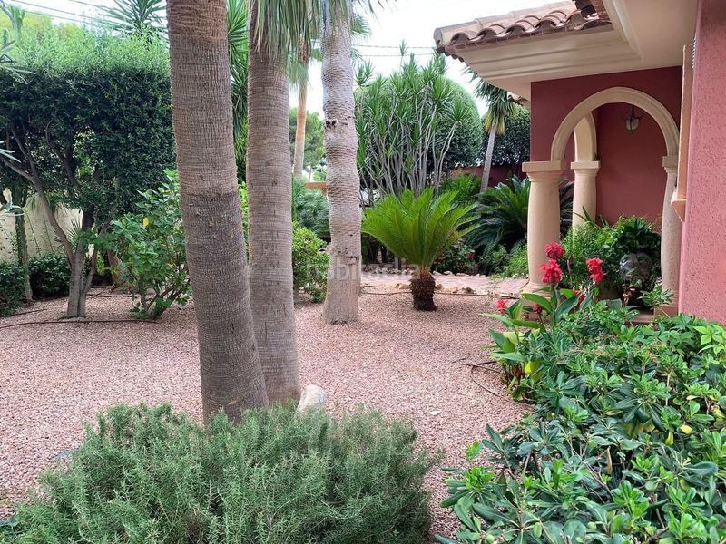 Foto 387df1e1-9e84-40c3-b2df-e7696108064c. Casa amb piscina a Mascarat Altea