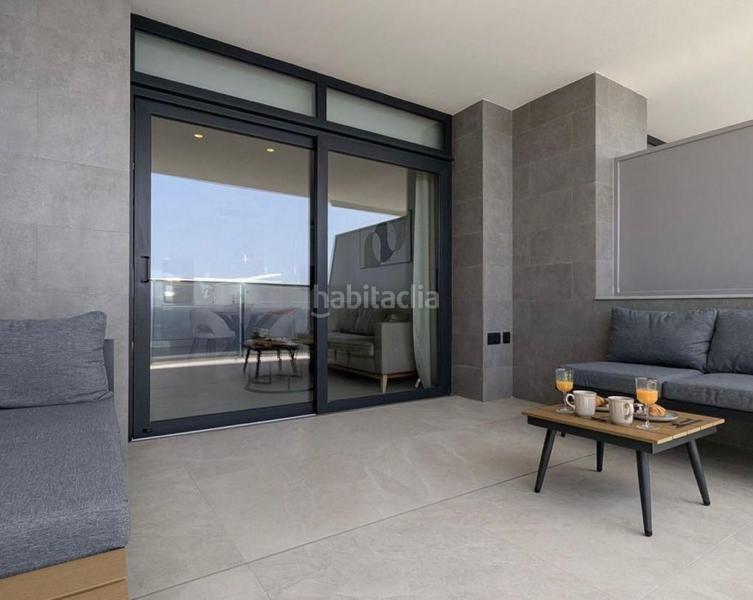 Foto 3ffbd453-dfe1-4b0a-bfb8-ed8e7b1f998c. Etagenwohnung mit pool in Playa Poniente Benidorm