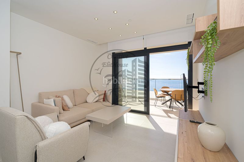 Foto 708033d9-3efe-478b-9e0d-ad8823d874a3. Apartament amb piscina a Playa Poniente Benidorm