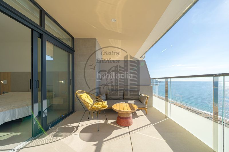 Foto 9dae7c4a-8b71-411e-b84f-65dab222e4e7. Apartament amb piscina a Playa Poniente Benidorm