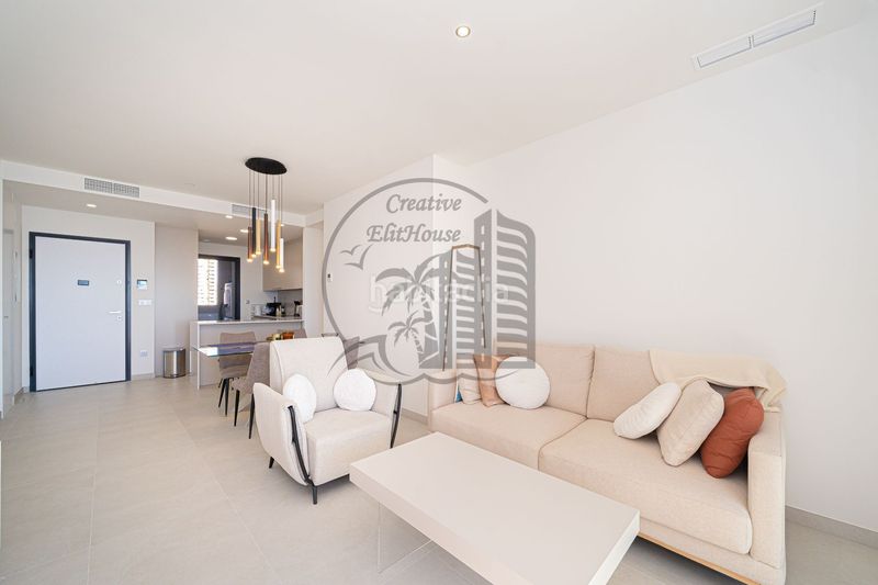 Foto acffbe23-198c-41d3-b77f-7b0c51cb7fed. Apartament amb piscina a Playa Poniente Benidorm