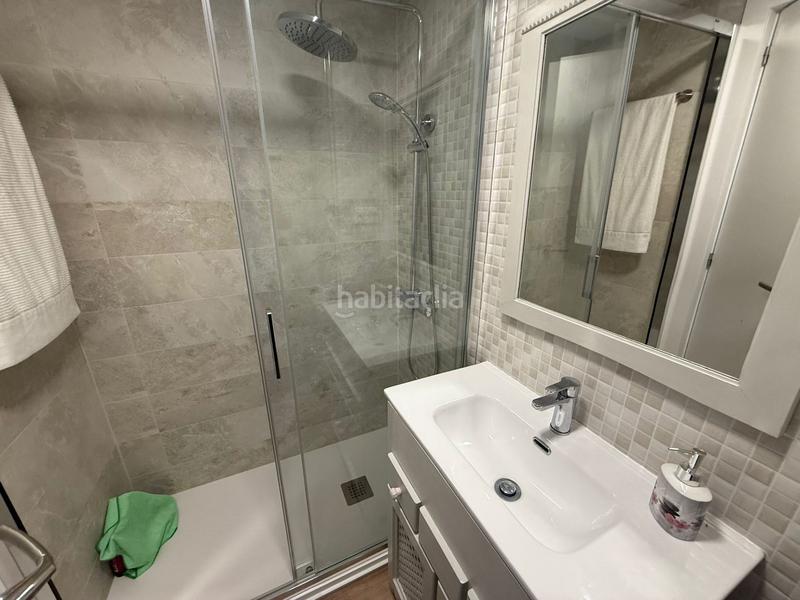 Foto 1843ecbd-6543-4442-b786-7fad1fcfd86d. Apartament amb piscina a Playa Poniente Benidorm