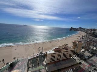 Pis a Playa Poniente