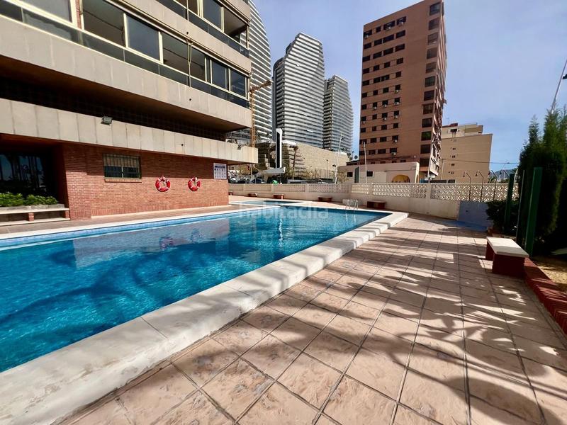 Foto 8c5b060b-339c-41a1-8645-1c4a612c601b. Pis amb piscina a Playa Poniente Benidorm