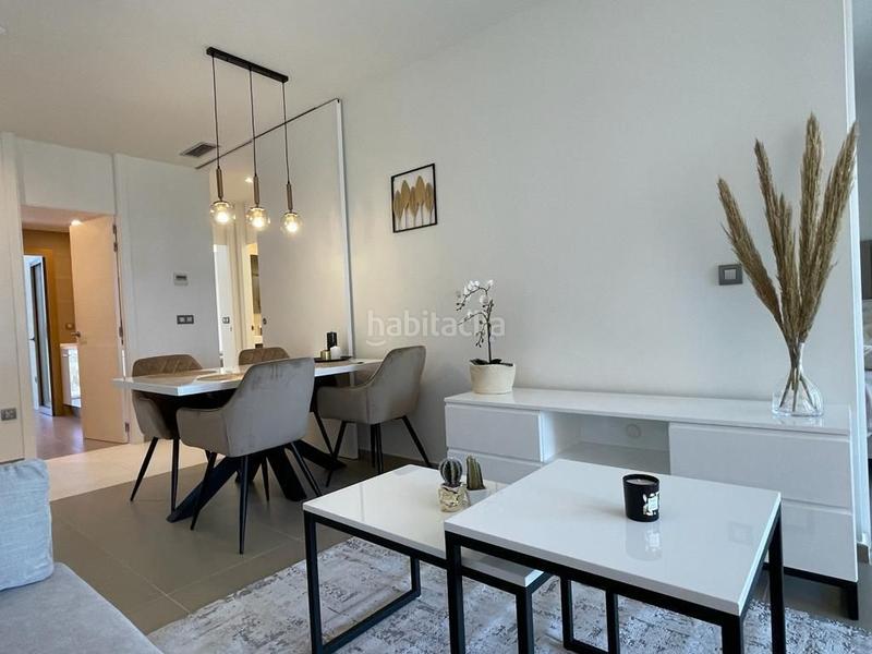 Foto 6d1f1fa4-758a-49ea-b877-64e5e06dc95b. Flat with pool in Playa Poniente Benidorm