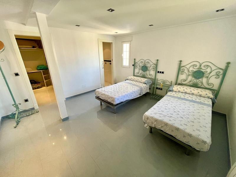 Foto ebebac34-9e1e-4eda-8e4c-39a20aaae6cf. Dachwohnung in Playa Levante Benidorm