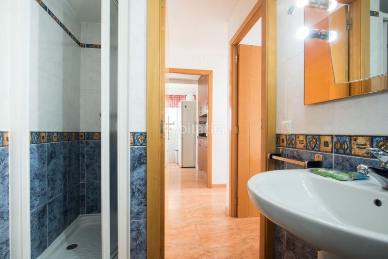 Foto bbd8bc3f-1d87-4823-8bc3-4ba1763615ba. Piso en Playa Poniente Benidorm