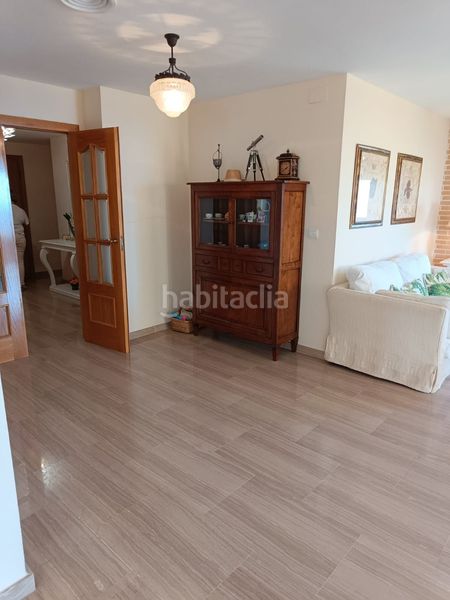 Foto 92176743-e294-4169-95ba-d7a81ceea2f2. Penthouse with pool in Playa Poniente Benidorm