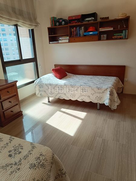 Foto b80f5dcb-5866-4ccc-9bbf-2c44779cf06e. Penthouse with pool in Playa Poniente Benidorm