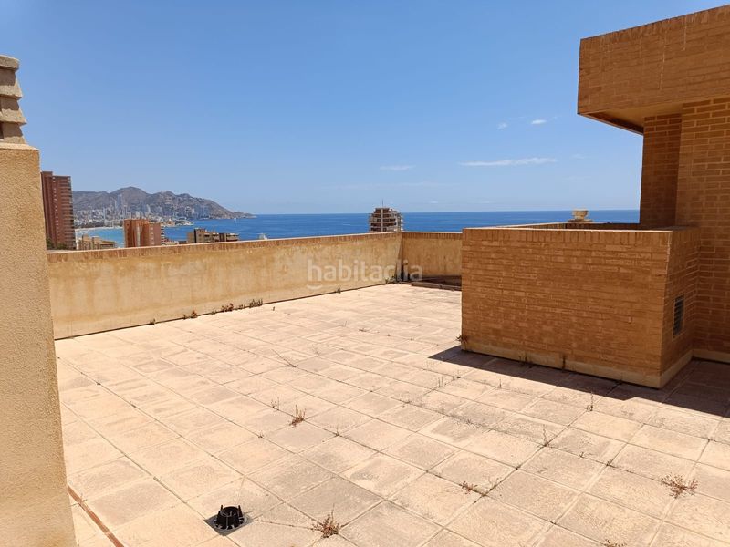 Foto d4a56e2b-ef05-4008-9ce5-37ccf4db9d55. Penthouse with pool in Playa Poniente Benidorm