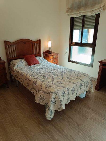 Foto e04a4428-0f86-42cf-b21b-fa6781a99fed. Penthouse with pool in Playa Poniente Benidorm