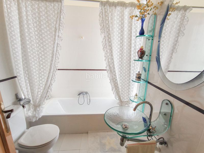 Foto 31b8d1da-6d2e-45b8-bfee-dcc524d64f76. Casa amb piscina a Coloma Nucia (la)