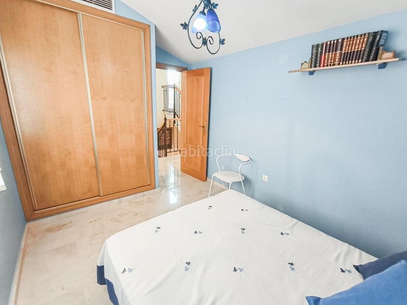 Foto 6bbdce93-1b01-49d5-9028-94c8d2b09a88. Casa amb piscina a Coloma Nucia (la)