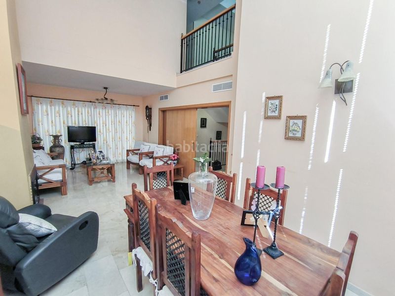 Foto dfed0317-5876-4222-9aa5-efa8b70297e3. Casa amb piscina a Coloma Nucia (la)