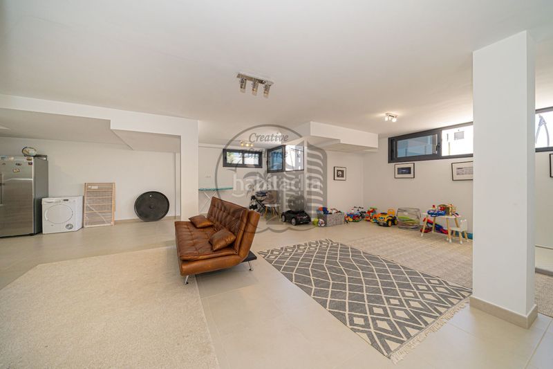 Foto 5bb5b8f8-9511-4380-9c0e-75e08dc39742. Casa amb piscina a Montebello - Nou Espai Nucia (la)