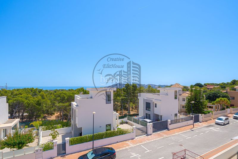 Foto d9ef5031-5ee3-41ec-87b4-596196fb7239. Casa amb piscina a Montebello - Nou Espai Nucia (la)