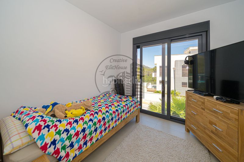 Foto e7bb551c-84b1-4668-bddc-df4288d6898c. Casa amb piscina a Montebello - Nou Espai Nucia (la)