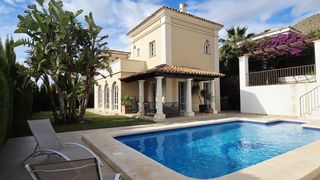 House  Carrer berna