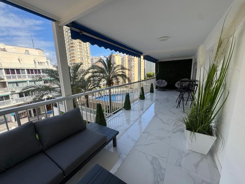 Foto 3bb1341f-3fc1-4c64-9f6e-c09961dc4d09. Apartament amb piscina a Rincón Alto Benidorm