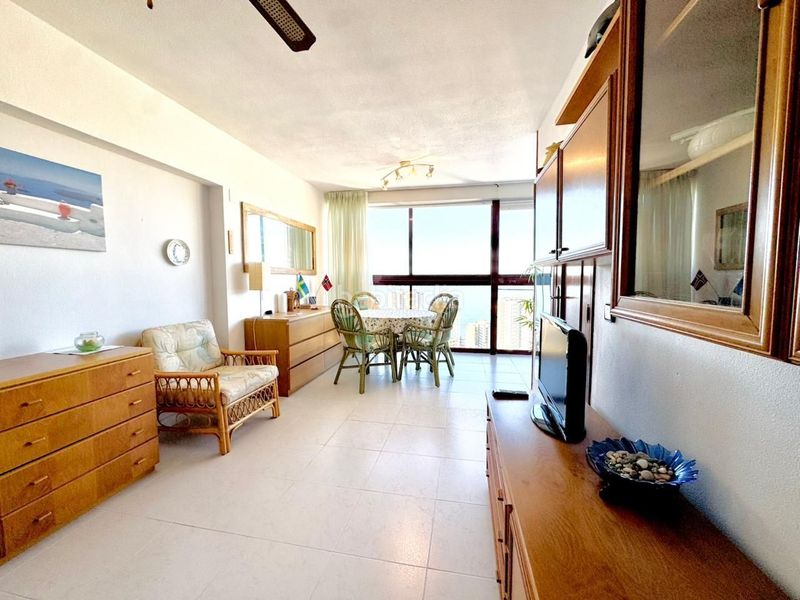 Foto b3740961-230d-4117-b2e6-7ff9a01d34fd. Pis a Sierra Helada Benidorm