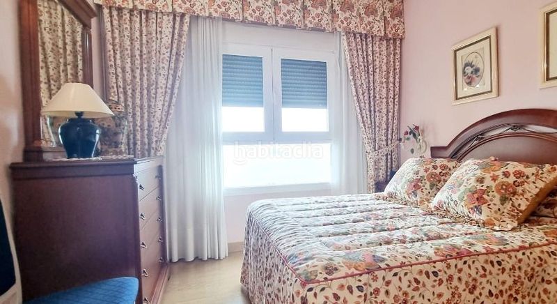 Foto 1cfdb078-d99e-4734-b5be-52203d6a0a86. Apartament amb piscina a Playa Poniente Benidorm