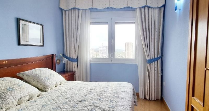 Foto 8af1bd6f-f063-4ad9-8b81-a68025b4e1a5. Apartament amb piscina a Playa Poniente Benidorm