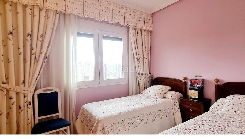 Foto 9595857b-92f2-45b2-b3cb-22ddfd60b7ed. Apartament amb piscina a Playa Poniente Benidorm
