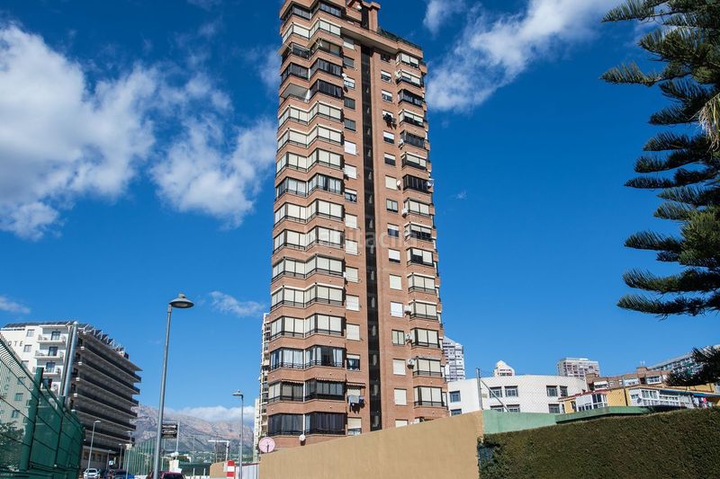 Foto 178f630a-f03f-4b0b-8d0f-31918648d80e. Pis a Levante Alto Benidorm