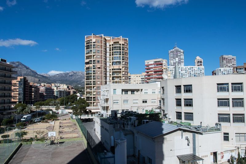 Foto c42fb685-db42-4ce0-b69e-16585477ab55. Pis a Levante Alto Benidorm