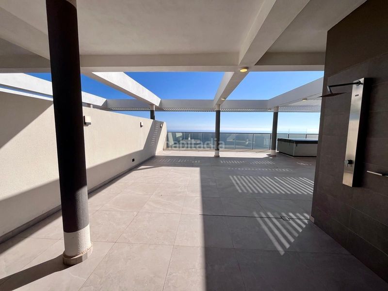 Foto fa83da55-eddb-429f-9341-59a9bab25e7d. Ático en Playa Poniente Benidorm