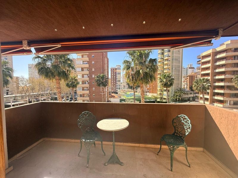 Foto b0570401-d9ad-49fe-a387-b63e04b5b339. Pis amb piscina a Playa Levante Benidorm