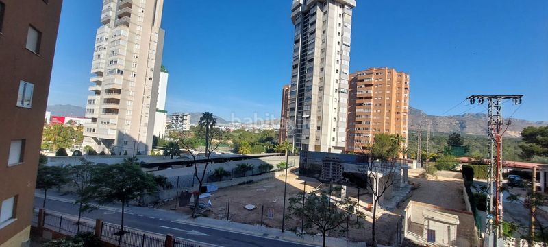 Foto 649c3137-d9a3-42d3-b177-603e601088f7. Piso en Playa Poniente Benidorm