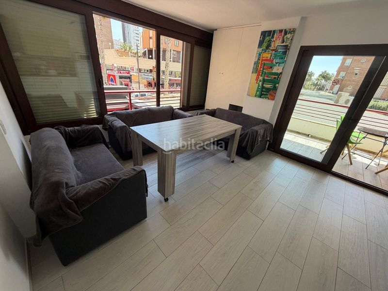 Foto 3f78b21e-b4f3-435f-b098-53c6ddc6a5d6. Pis a calle gerona 32 a Playa Levante Benidorm