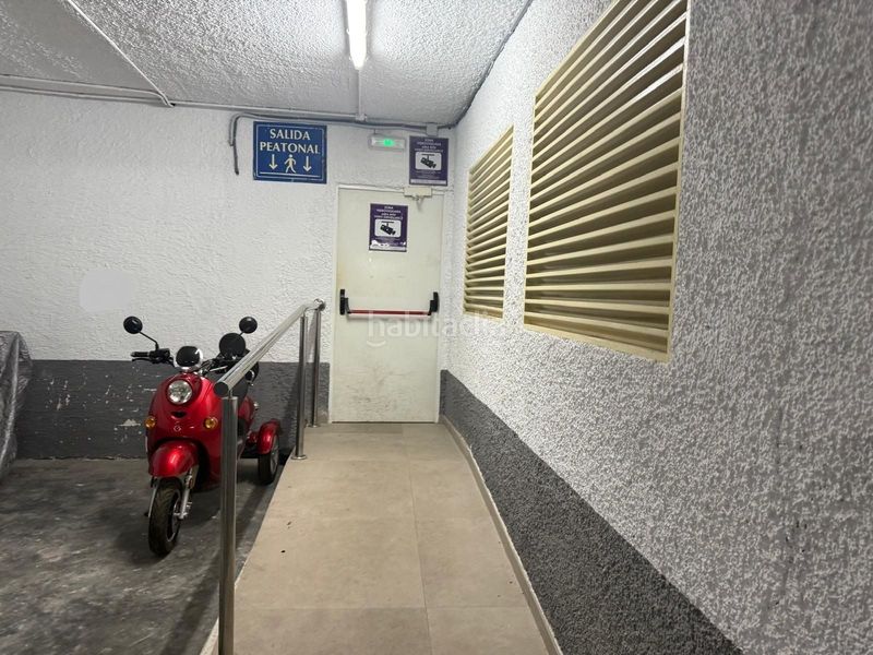 Foto 3cd64dcf-f62d-4b43-a6bb-b4a312d973ab. Pis amb piscina a Levante Alto Benidorm