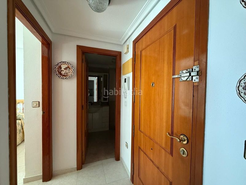 Foto fb893456-7240-4792-baf2-162d719df6c3. Pis amb piscina a Levante Alto Benidorm