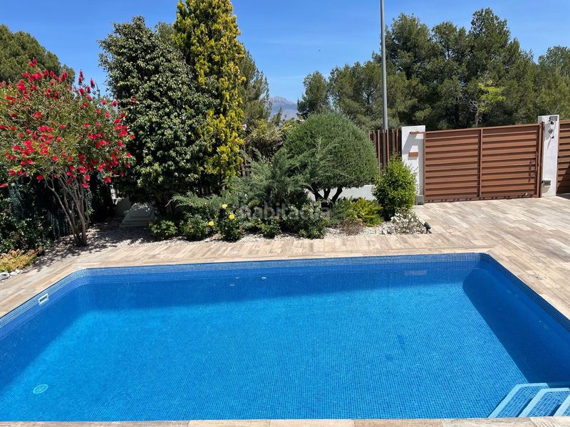 Foto 82a75798-92c1-4956-a572-194f5bc2ba2c. Casa amb piscina a La Alberca Polop