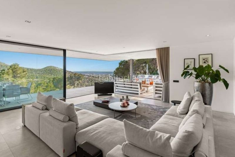 Foto 107a4d6c-f614-4aff-9f8f-c362d2b50cc3. Casa amb piscina a Can Furnet Santa Eulària