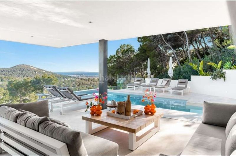 Foto 224d2f2c-a038-48e5-8e75-4fc7b28372d5. Casa amb piscina a Can Furnet Santa Eulària