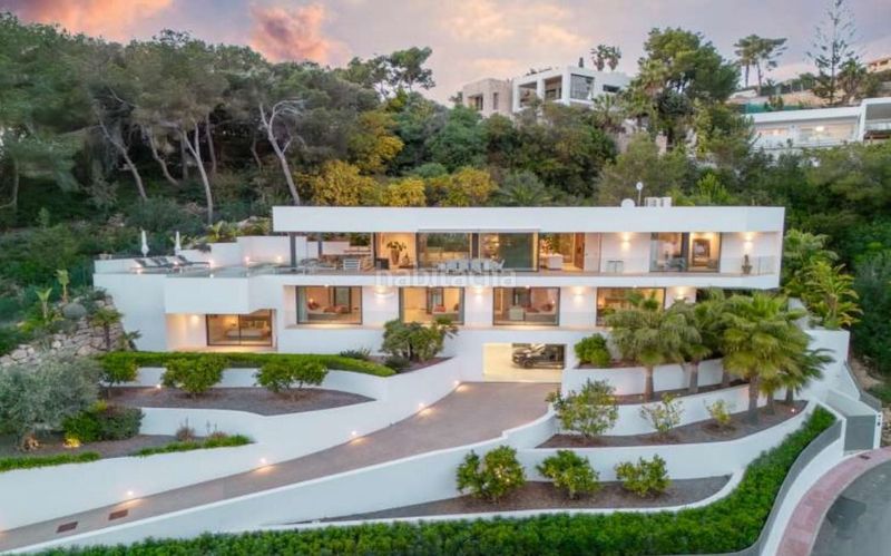 Foto d371b48d-1b62-4e82-ac0c-8fbc07293a77. Casa amb piscina a Can Furnet Santa Eulària