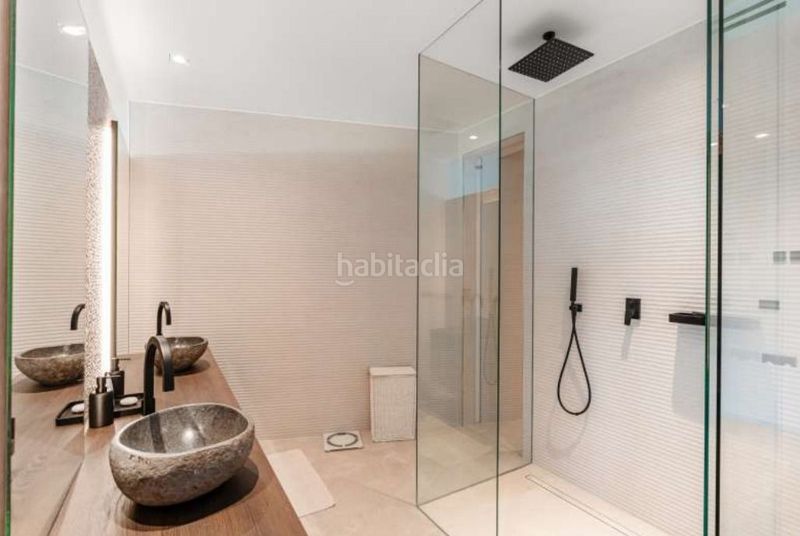 Foto f836ca29-099b-49e1-8fcf-03a5b836261a. Casa amb piscina a Can Furnet Santa Eulària