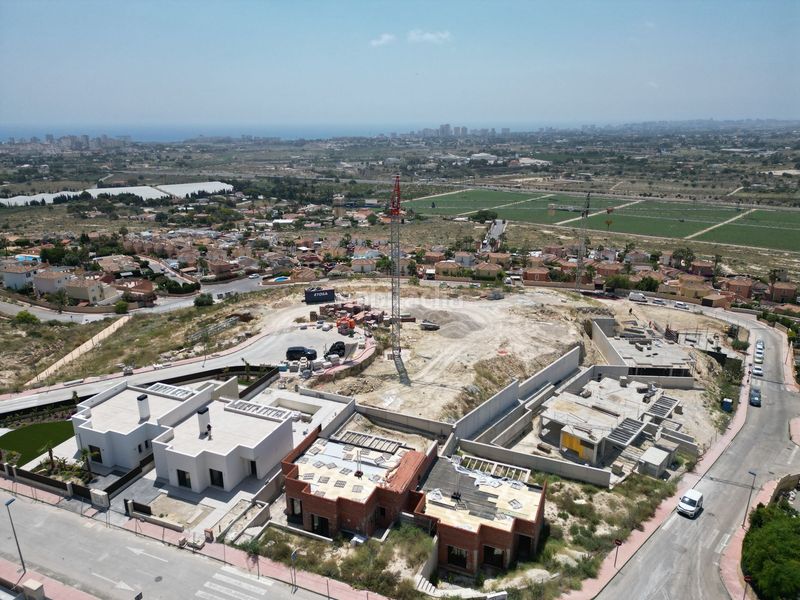 Foto f22a65f2-b573-49eb-ae4b-cdf014dfee62. Casa a partida cotoveta a Bonalba-Cotoveta Mutxamel