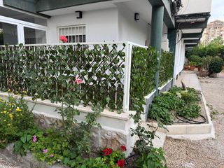 Flat in Av de mediterraneo. Oportunidad de inversión en primera línea de playa  benidorm