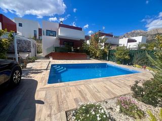 Maison  C roma. Vivienda construida en 2015 en excelente estado, con reforma rec